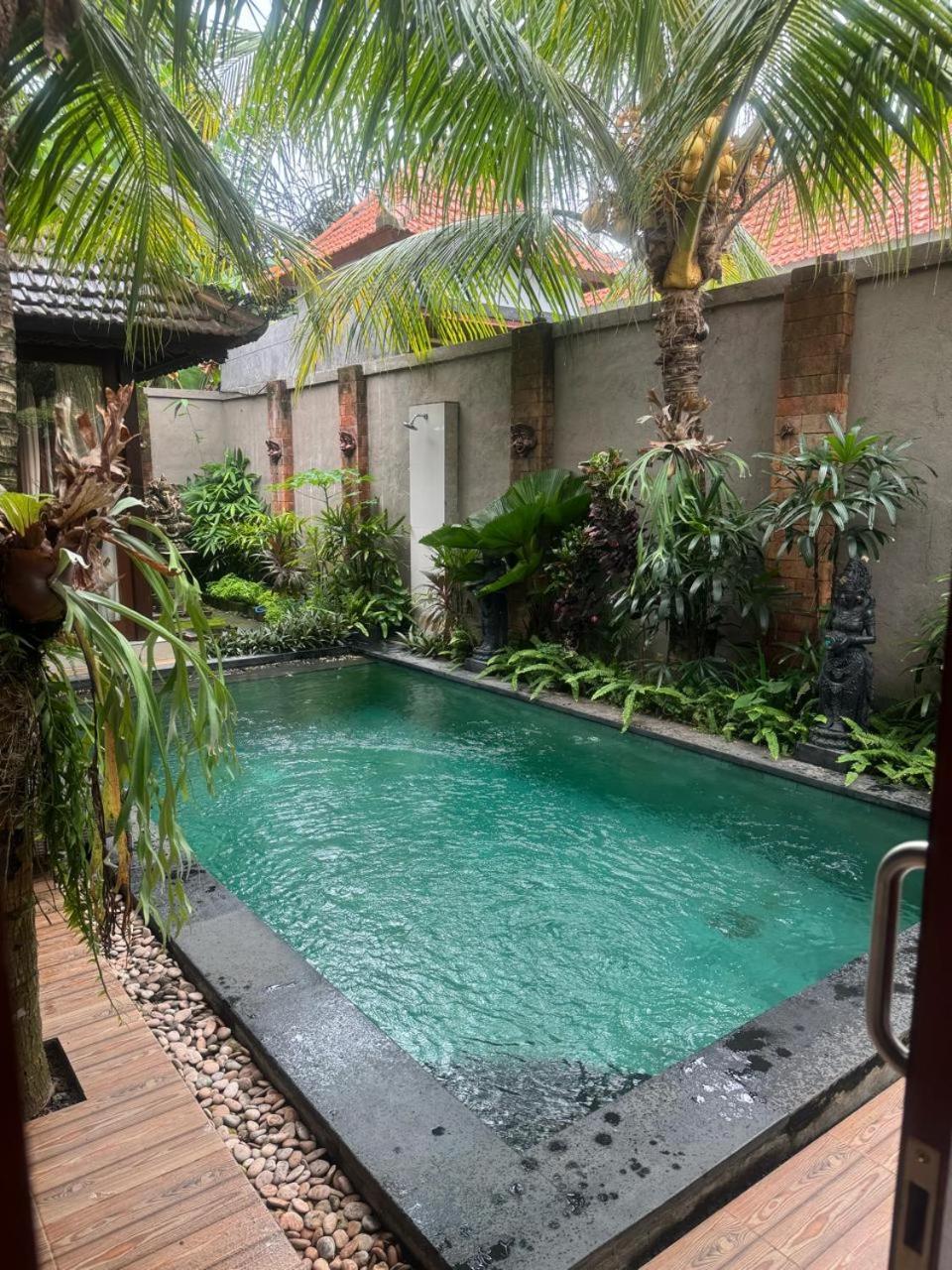 विला The Jema Private